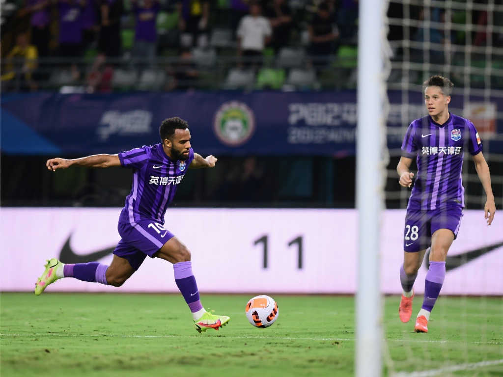 【中超】基莱斯进球卡兰加替补救主 英博与津门虎1-1握手言和 【中超】基莱斯进球卡兰加替补救主 英博与津门虎1-1握手言和